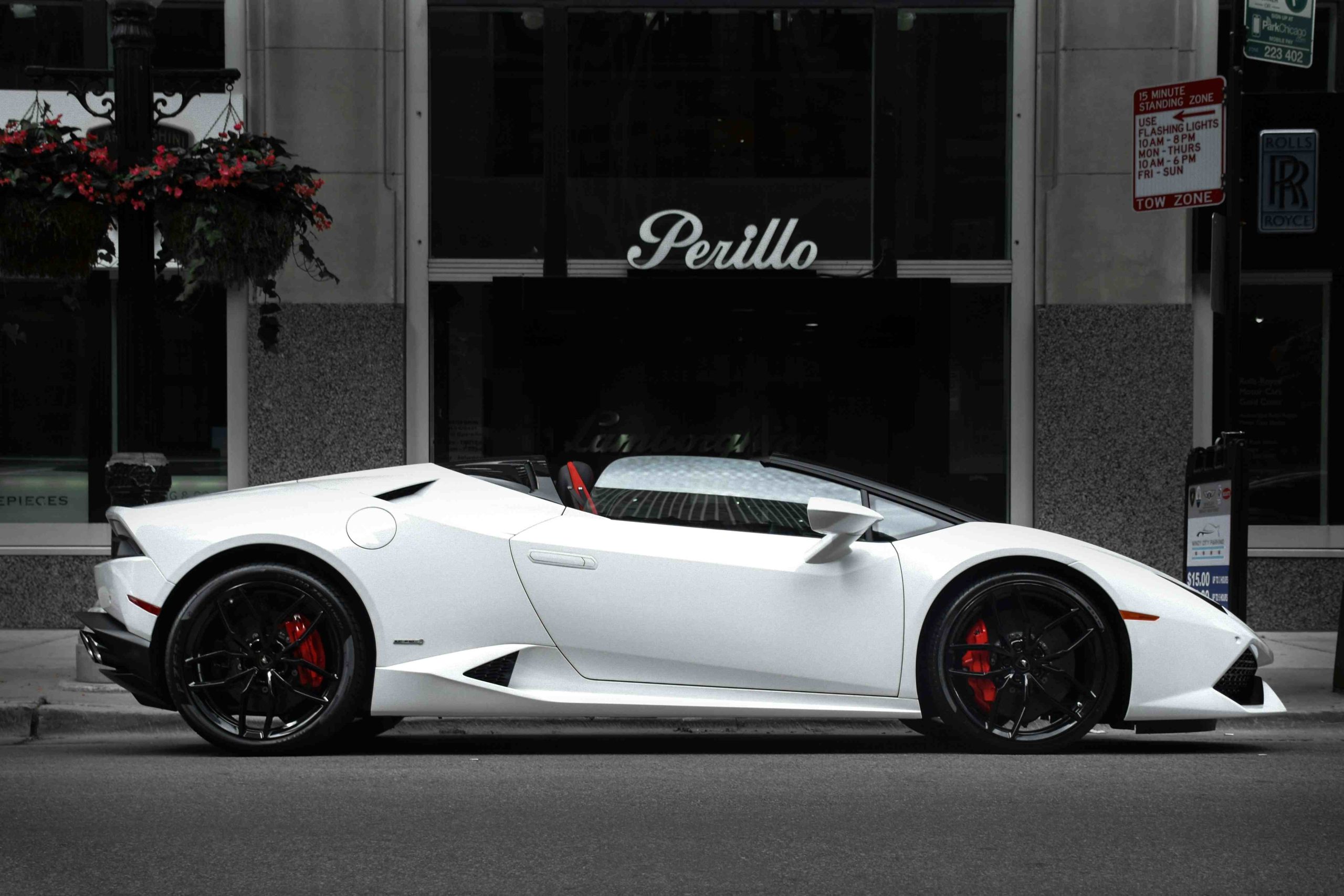 How Fast Is the Lamborghini EVO Spyder 2023 Model?